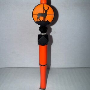 Handmade Beaded Pen- Deer design with black silicone and resin beads